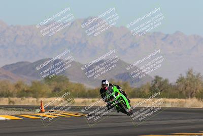 media/Nov-06-2022-SoCal Trackdays (Sun) [[208d2ccc26]]/Turn 14 (930am)/